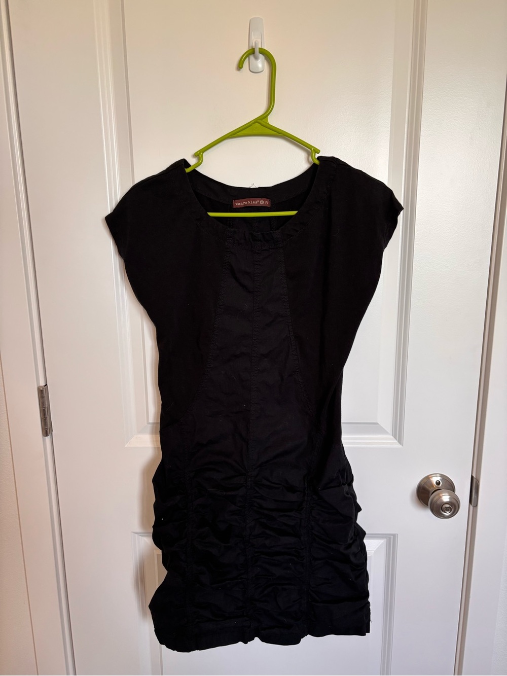 Wearable Black Ruched Short Sleeve Dress